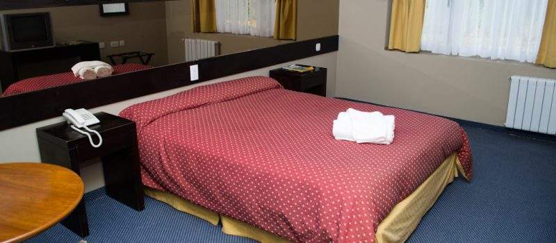 Cama Hostel Marcopolo Calafate Santacruz Argentina Hotel Marco Polo El Santa Cruz
