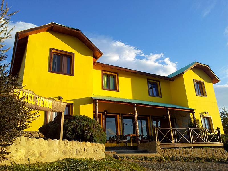 Portada Hostel Nakelyenu Calafate Santacruz Argentina Nakel Yenu El Santa Cruz